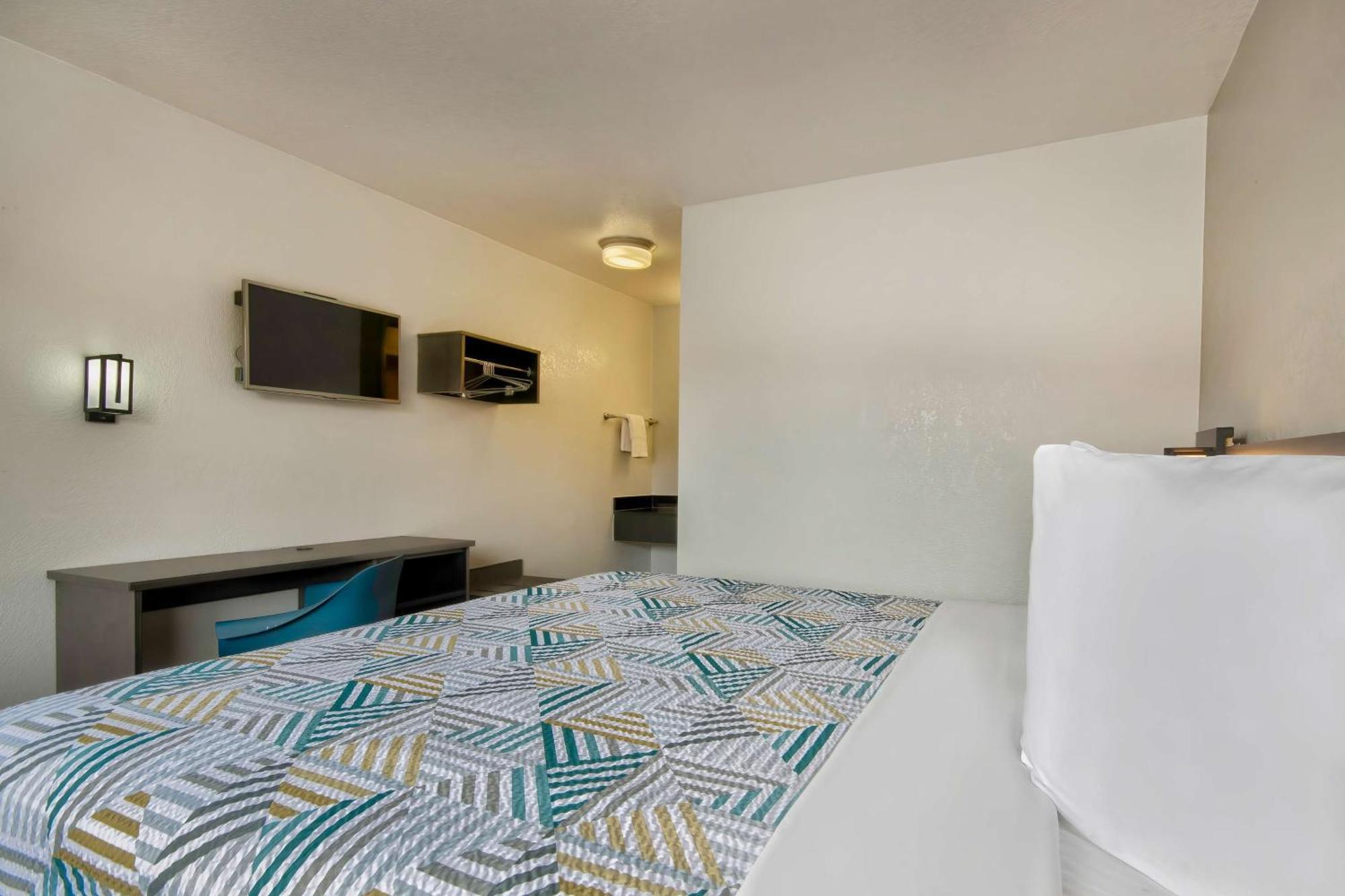 Motel 6-Albuquerque, Nm - Midtown Zewnętrze zdjęcie