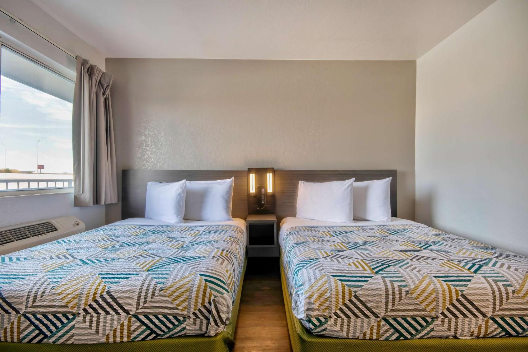 Motel 6-Albuquerque, Nm - Midtown Zewnętrze zdjęcie