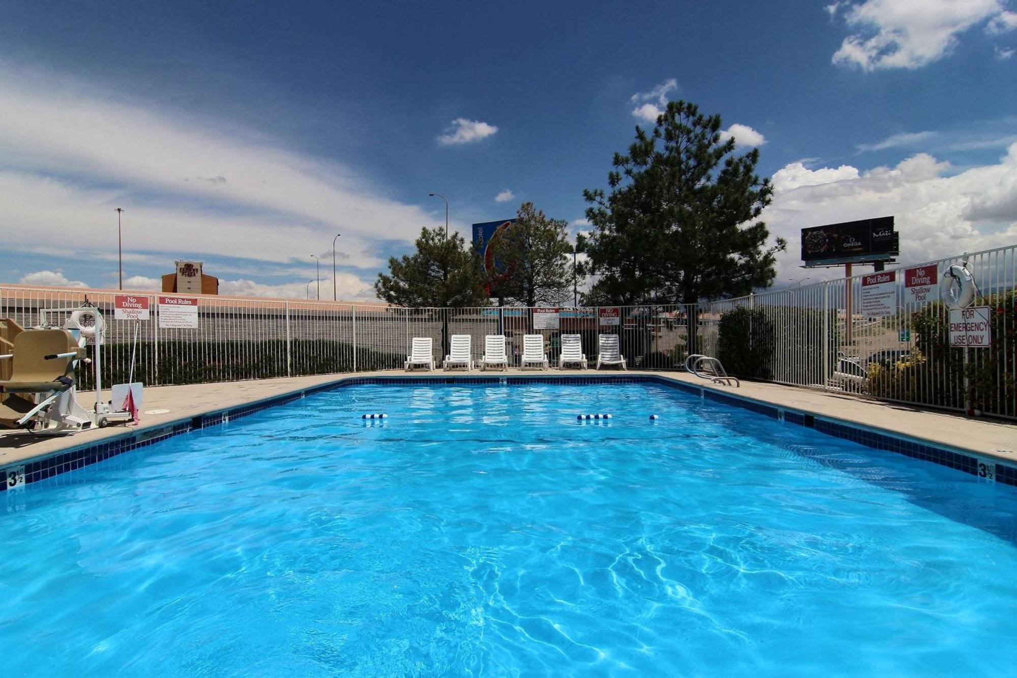 Motel 6-Albuquerque, Nm - Midtown Zewnętrze zdjęcie