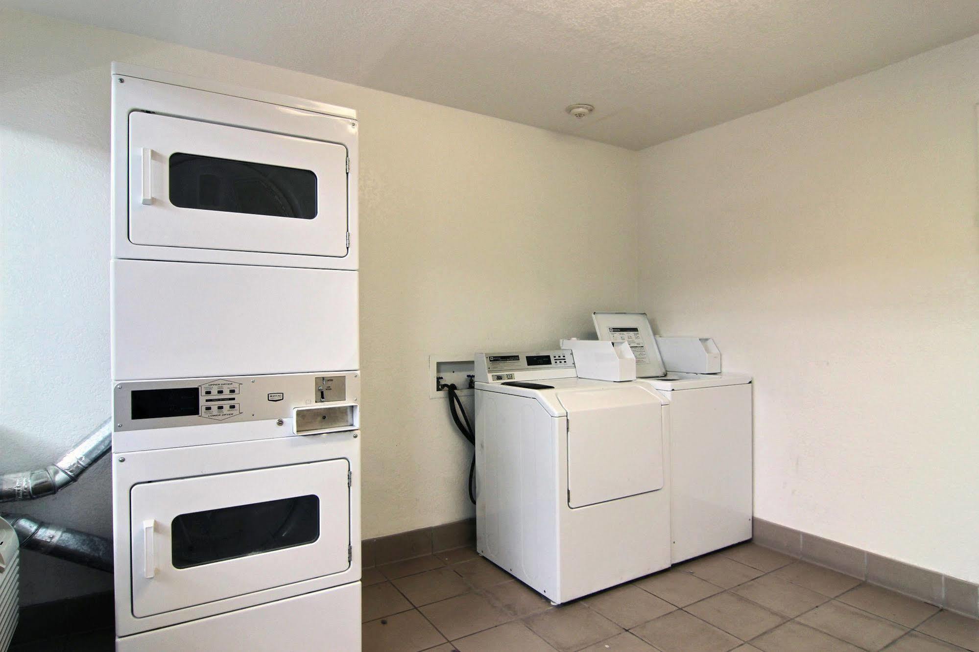 Motel 6-Albuquerque, Nm - Midtown Zewnętrze zdjęcie