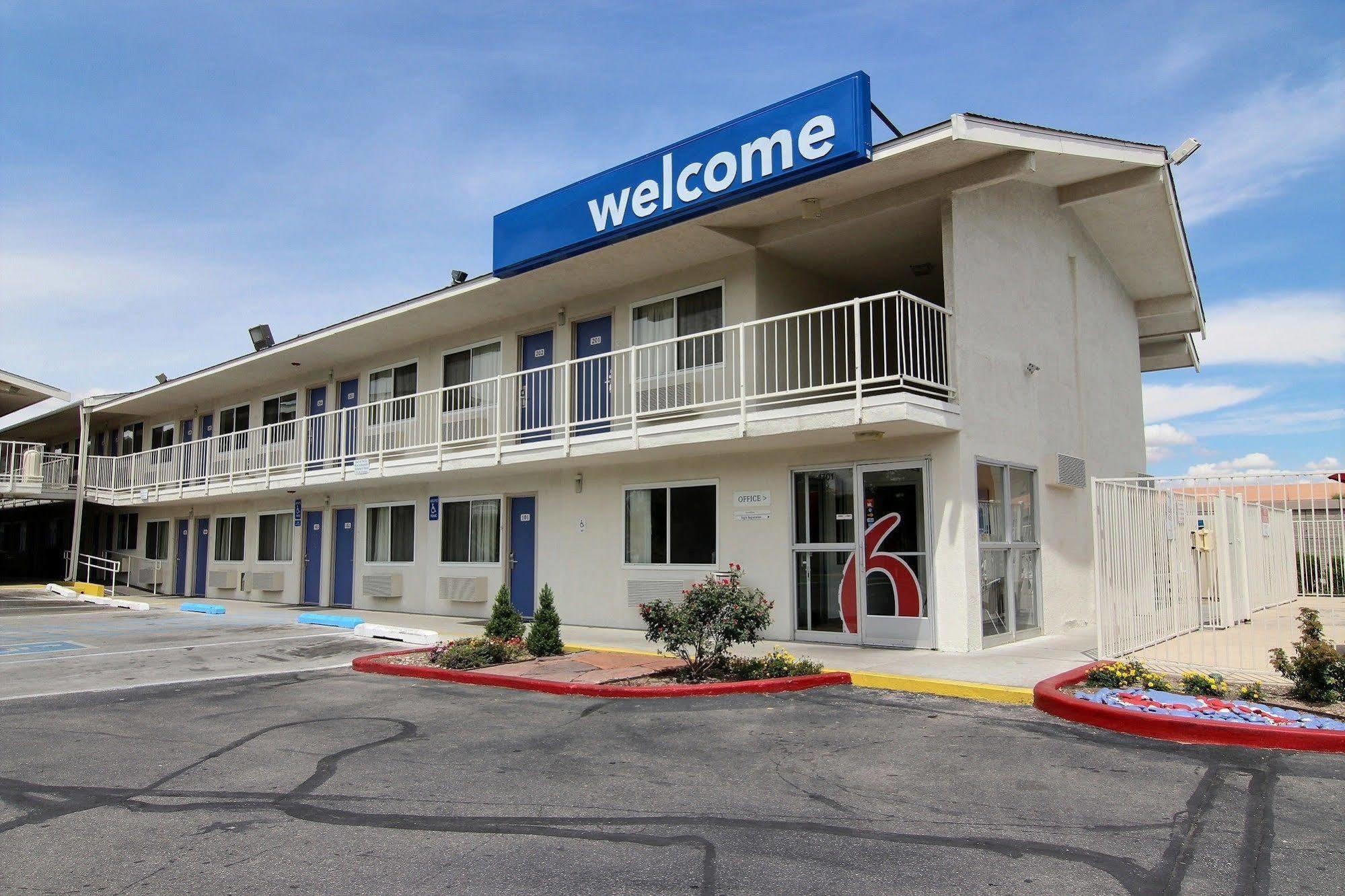 Motel 6-Albuquerque, Nm - Midtown Zewnętrze zdjęcie