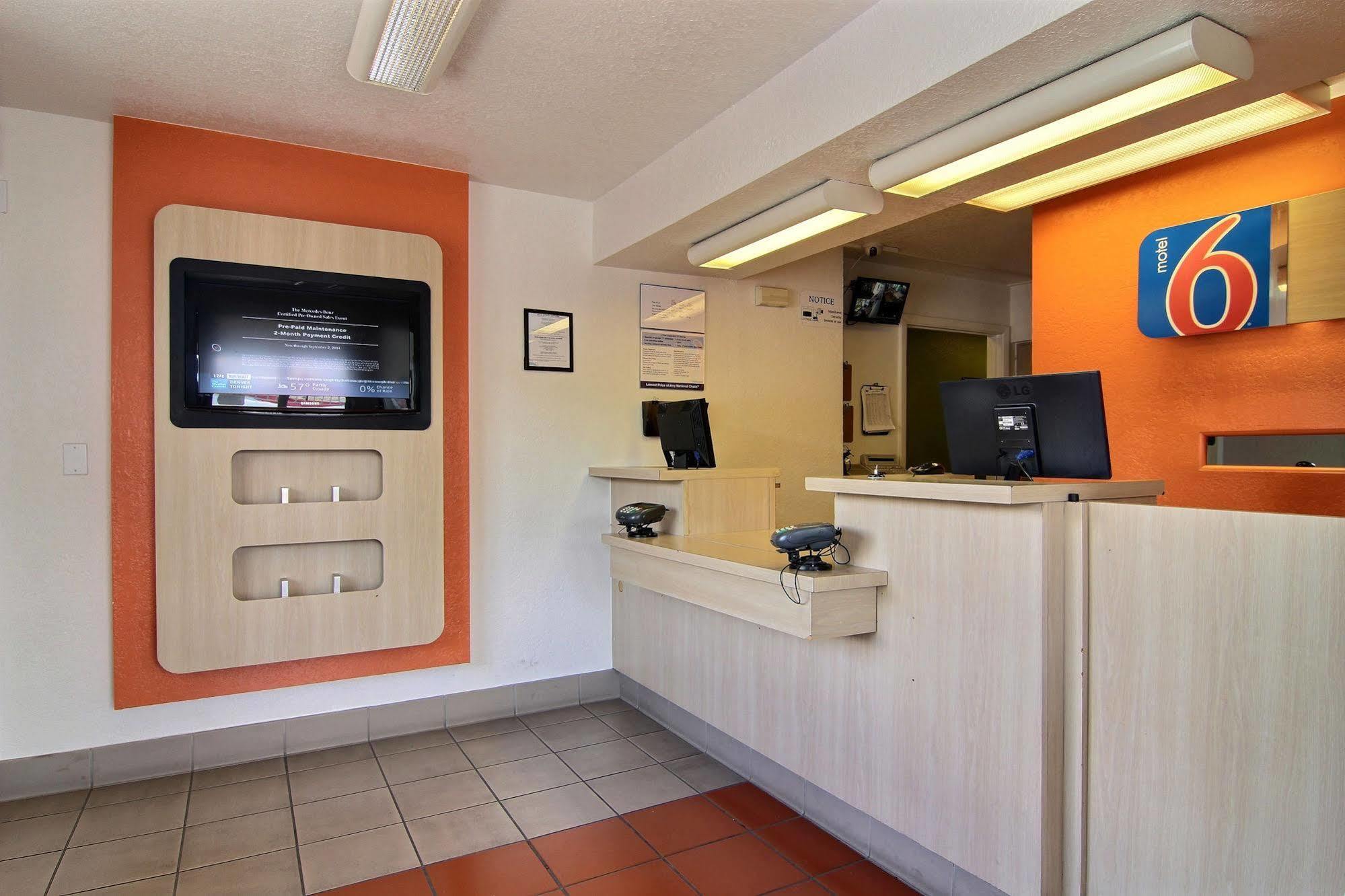 Motel 6-Albuquerque, Nm - Midtown Zewnętrze zdjęcie