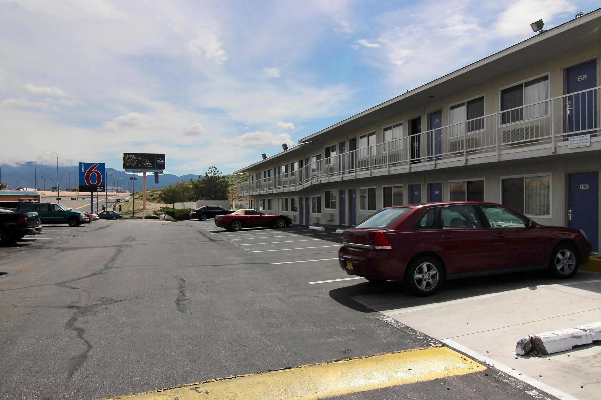Motel 6-Albuquerque, Nm - Midtown Zewnętrze zdjęcie